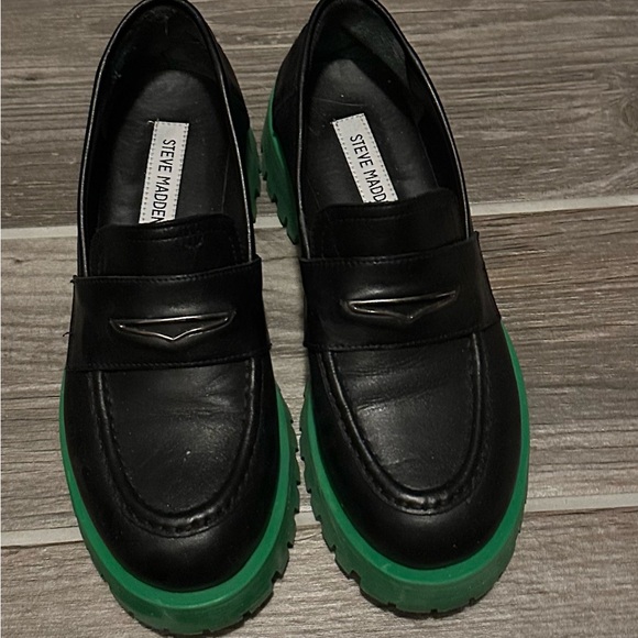 Steve Madden black leather shoes - Picture 3 of 4